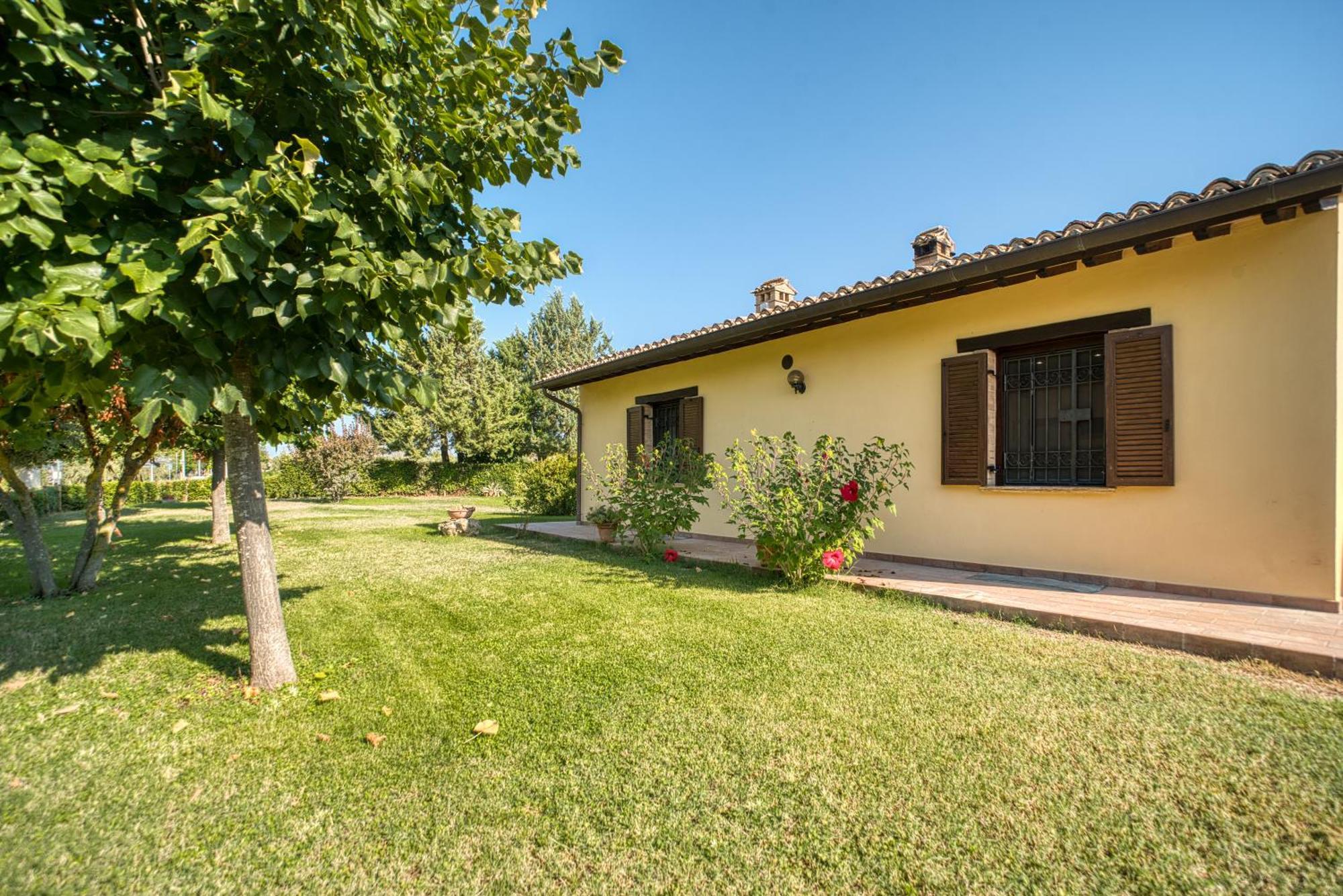 Charming With Garden & Stunning Views Of Casa vacanze *