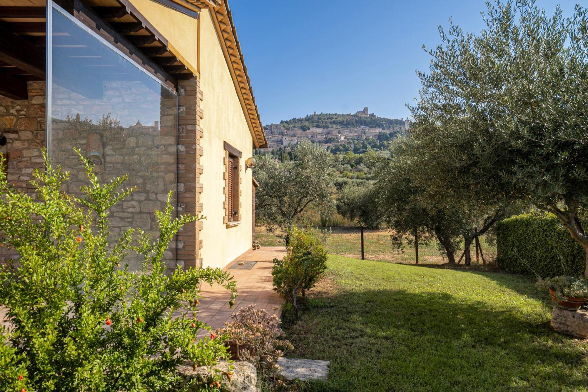 Holiday home Charming With Garden & Stunning Views Of Assisi